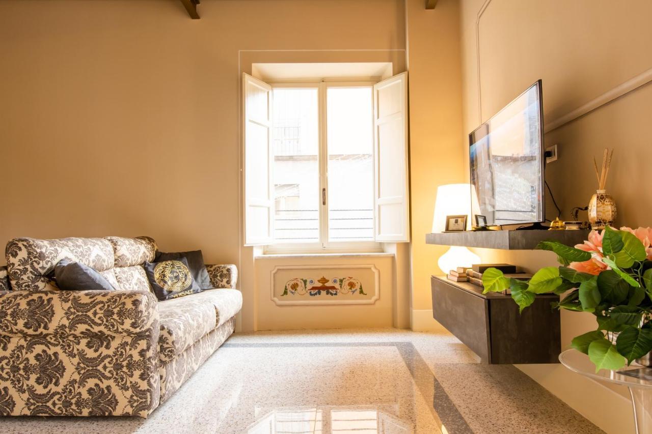 Noble Floor Luxury Apartments Lucques Extérieur photo